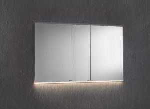 Mehr über den Artikel erfahren Bad – Lichtspiegelschränke, die schweben? Im Unterputz geht das!